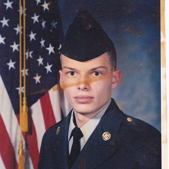 Meet your Posher, Chelcia - Picture 1 of 1